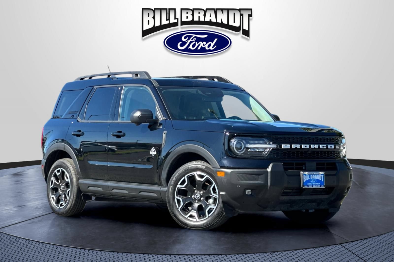 Certified 2025 Ford Bronco Sport Outer Banks w/ Outer Banks Tech Package+ AWD/4WD image 1