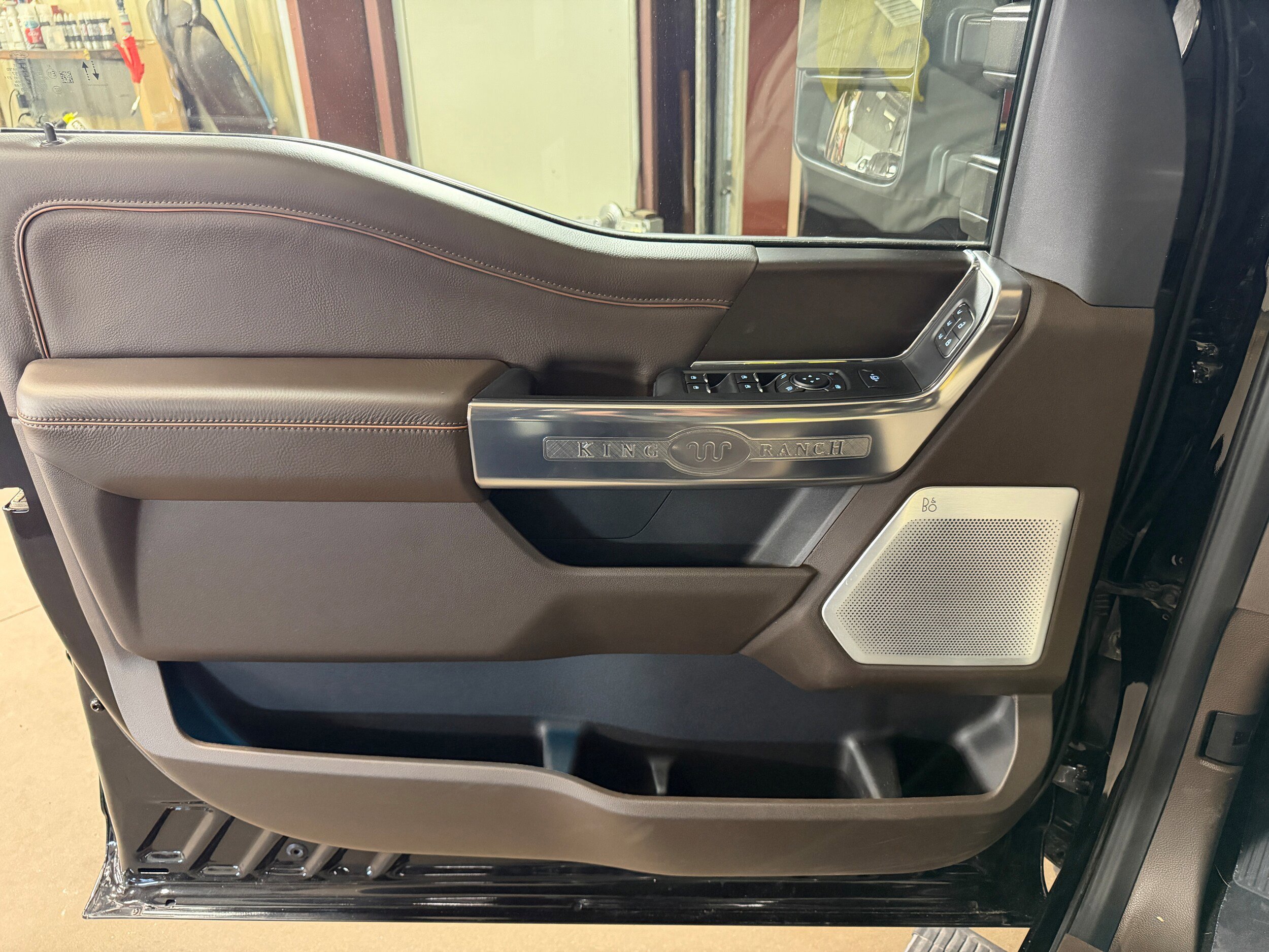 Certified 2024 Ford F350 King Ranch w/ Chrome Package AWD/4WD image 17