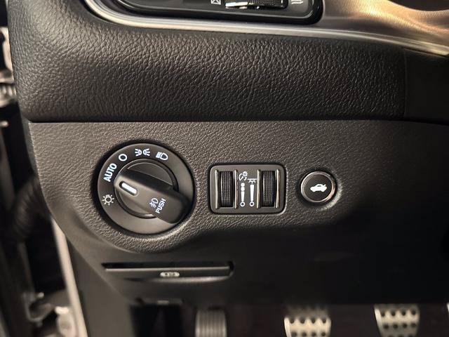 Used 2019 Dodge Challenger R/T w/ T/A Package RWD image 18