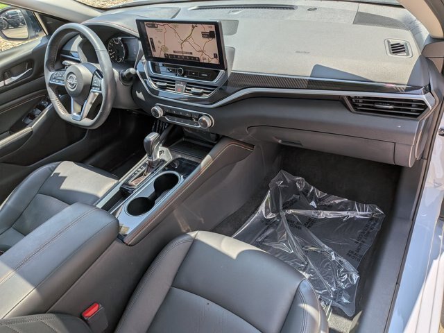 Used 2023 Nissan Altima 2.5 SR w/ SR Premium Package FWD image 38