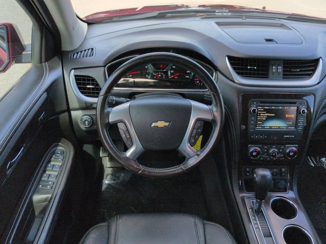 Used 2017 Chevrolet Traverse LT FWD image 16