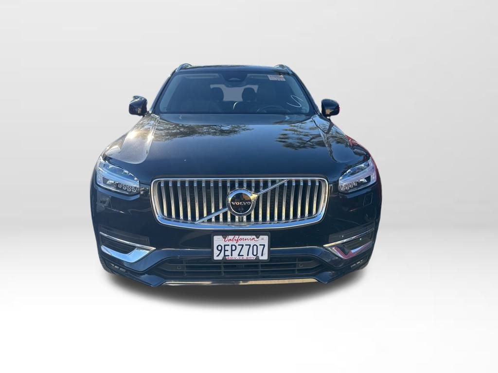 Used 2023 Volvo XC90 B6 Ultimate w/ Protection Package Premier image 5