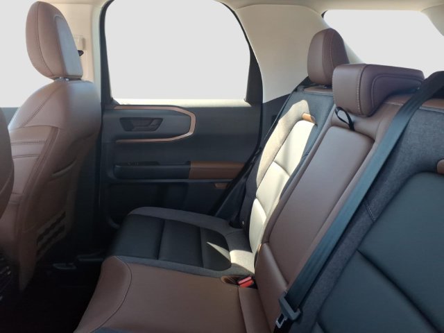 Certified 2024 Ford Bronco Sport Outer Banks AWD/4WD image 10