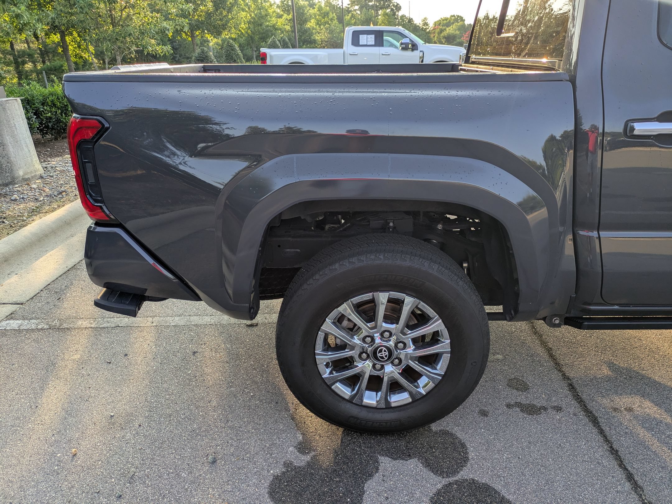 Used 2024 Toyota Tacoma Limited w/ Limited Package (LT) AWD/4WD image 36