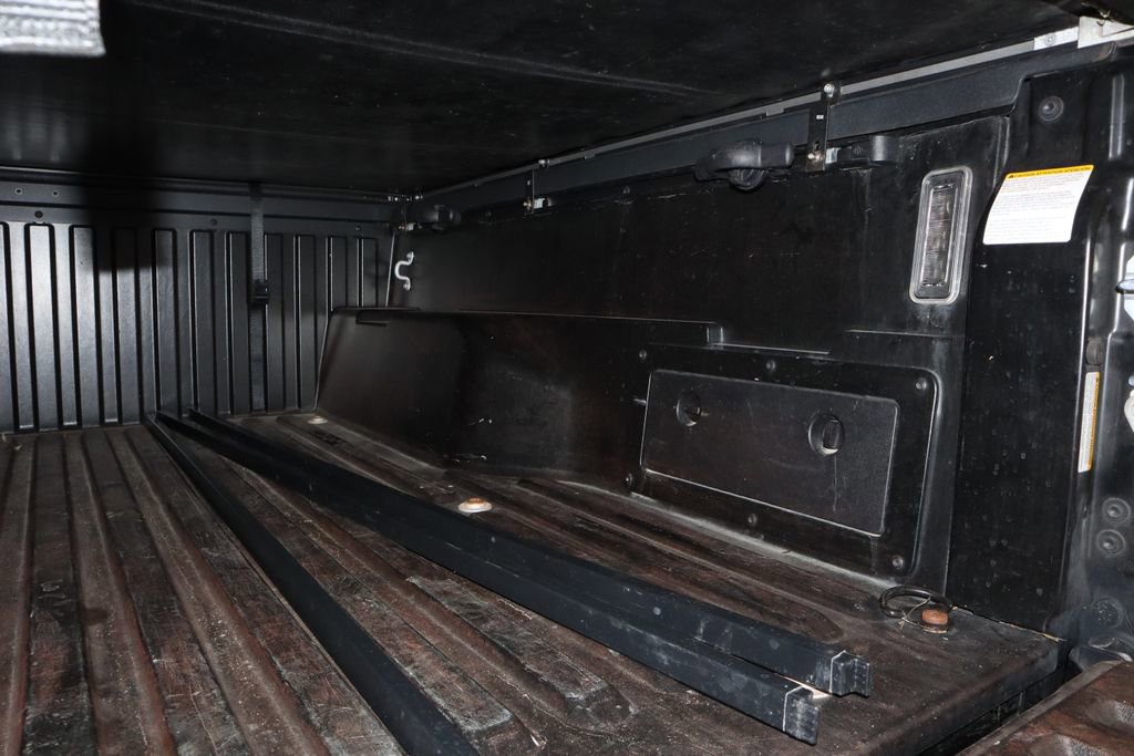 Used 2023 Toyota Tacoma SR AWD/4WD image 16