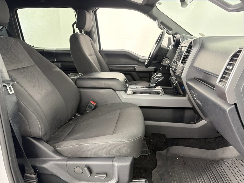 Certified 2019 Ford F150 XLT w/ Equipment Group 302A Luxury image 31