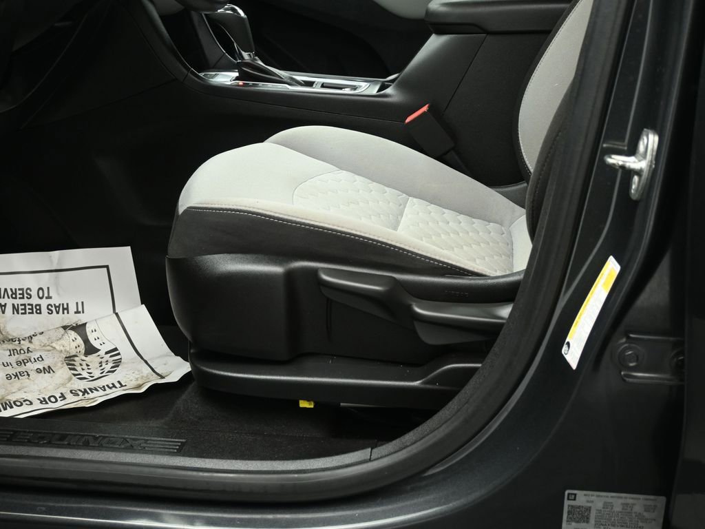 Used 2019 Chevrolet Equinox LS AWD/4WD image 10