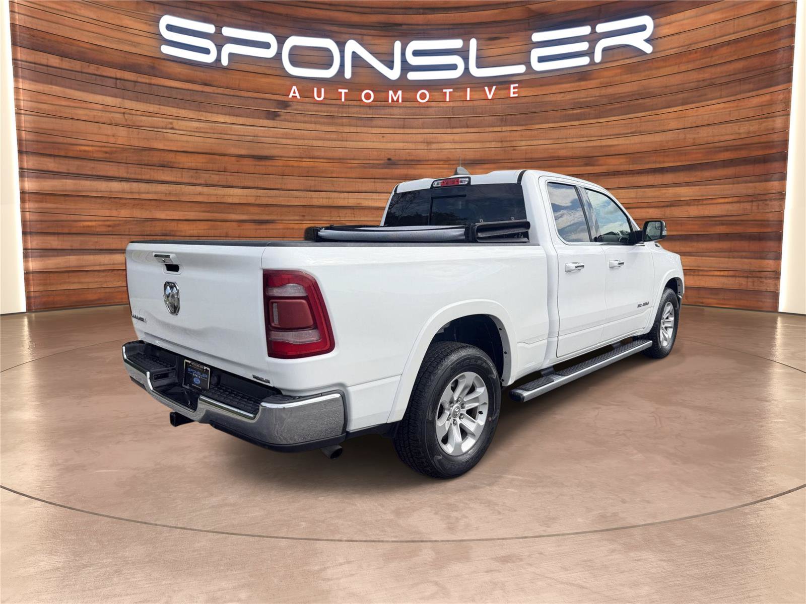 Used 2020 RAM 1500 Laramie RWD image 8