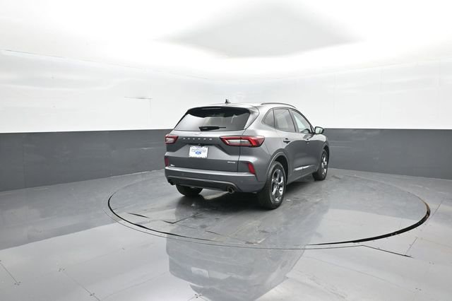 Certified 2023 Ford Escape ST-Line w/ Tech Pack #1 image 7