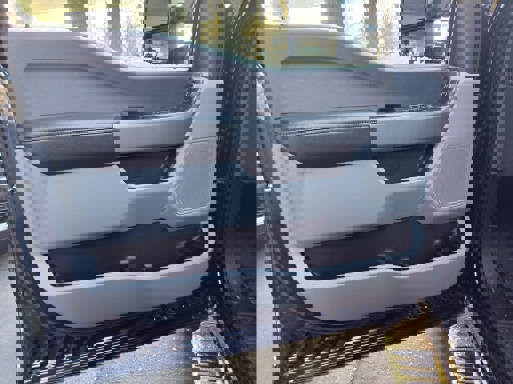 Certified 2024 Ford F250 XLT image 10