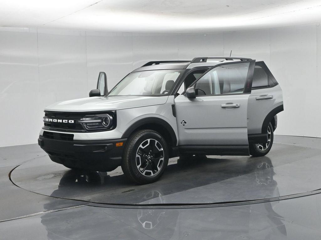 Certified 2023 Ford Bronco Sport Outer Banks w/ Tech Package AWD/4WD image 34