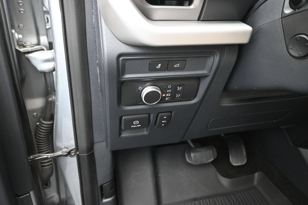 Certified 2022 Ford Expedition XLT RWD image 13