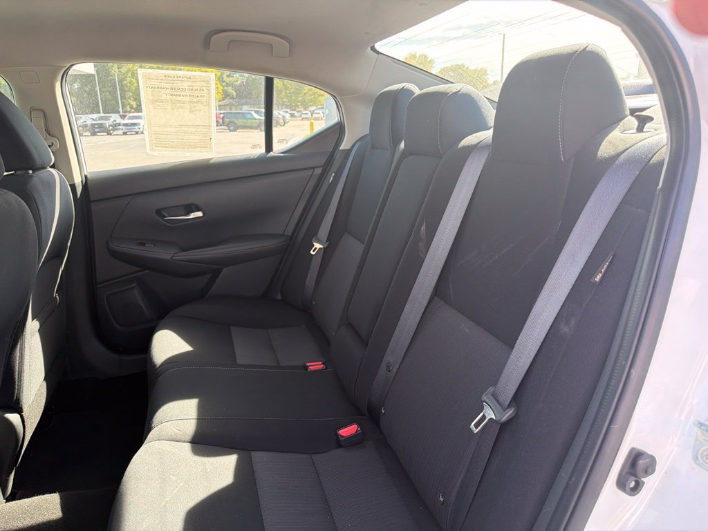 Used 2022 Nissan Sentra SV FWD image 14