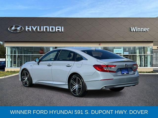 Used 2021 Honda Accord Touring image 2