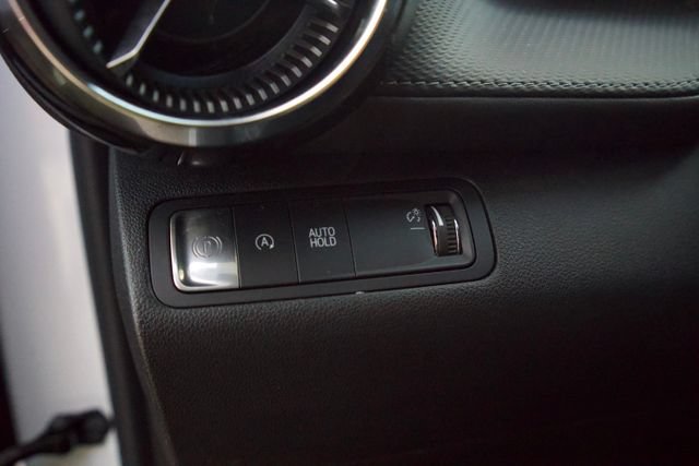 Used 2025 Chevrolet Equinox LT FWD image 15