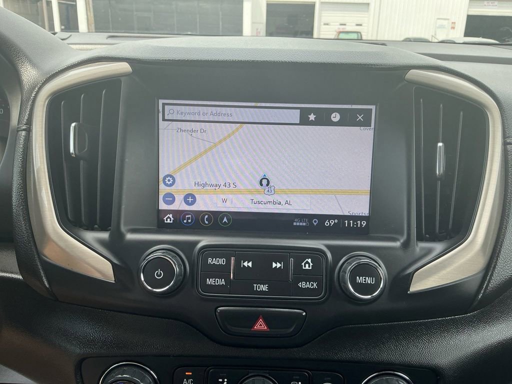 Used 2018 GMC Terrain Denali w/ Advanced Safety Package FWD image 26