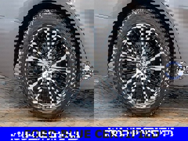 Used 2020 Toyota Camry SE image 10