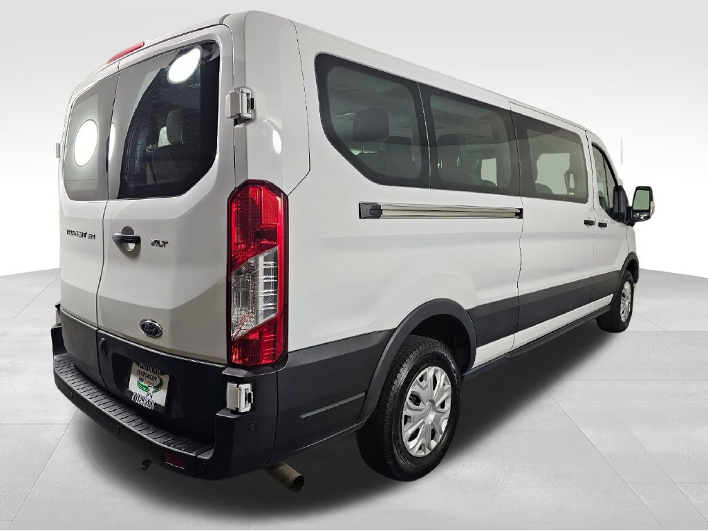Certified 2023 Ford Transit 350 XLT RWD image 7