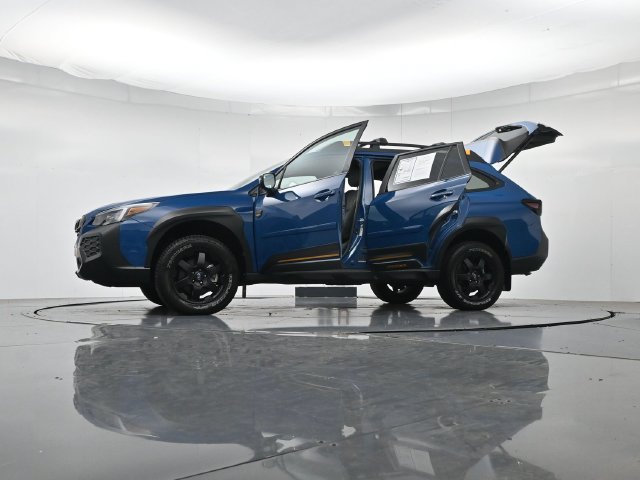 Used 2025 Subaru Outback Wilderness AWD/4WD image 54