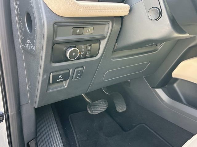 Certified 2024 Ford Expedition Max Limited image 32