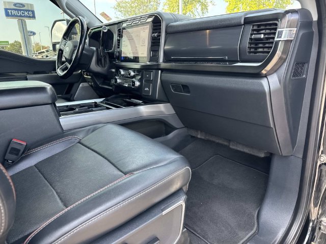 Certified 2023 Ford F250 Lariat w/ Lariat Ultimate Package AWD/4WD image 13