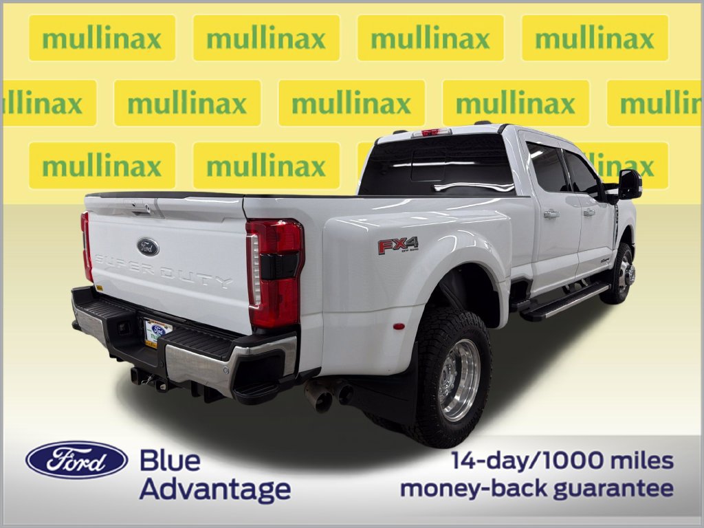 Certified 2024 Ford F350 Lariat AWD/4WD image 3