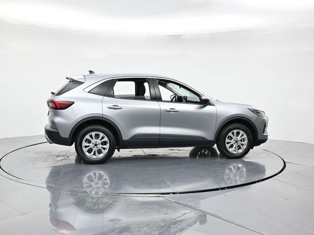 Certified 2024 Ford Escape Active image 2