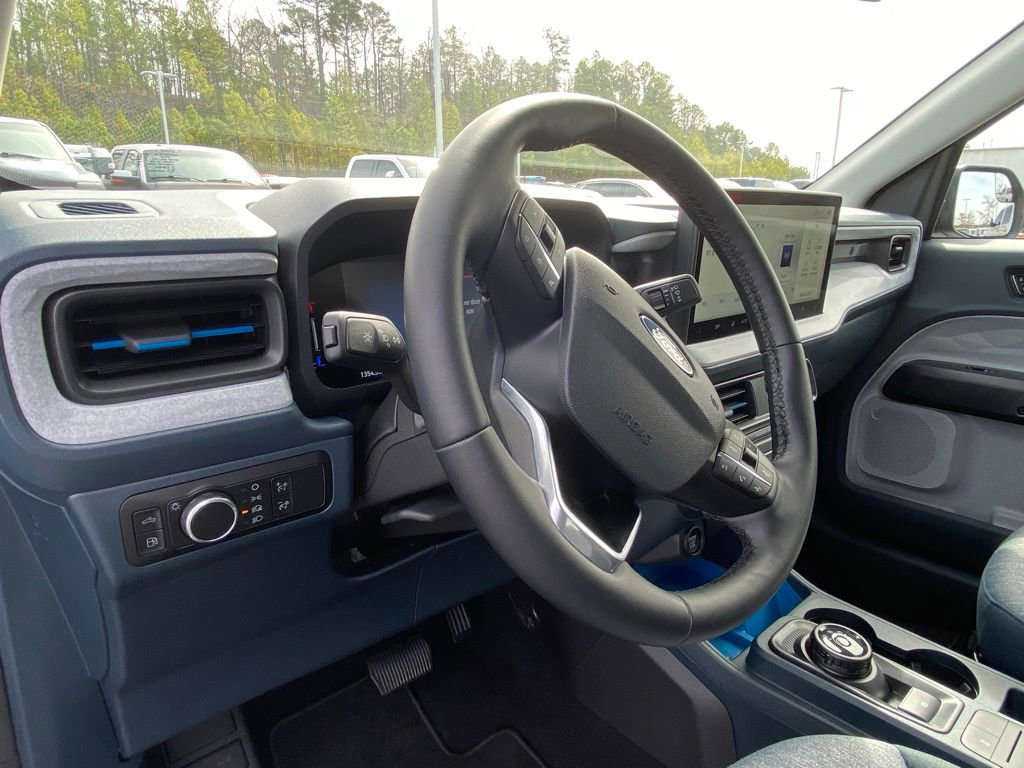 Certified 2025 Ford Maverick XLT w/ XLT Luxury Package image 9