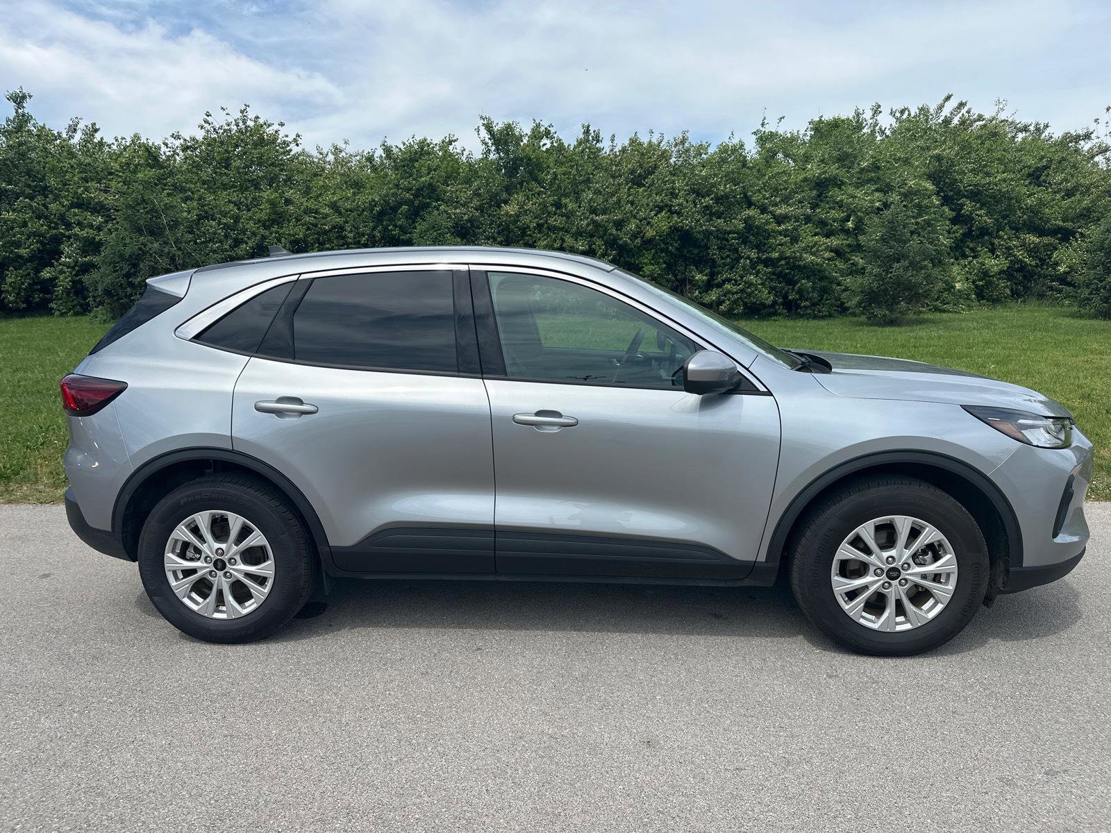 Certified 2024 Ford Escape Active w/ Tech Pack #2 AWD/4WD image 6