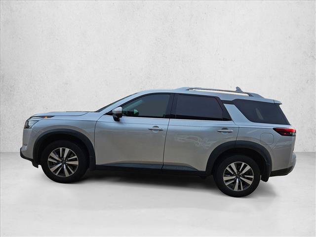 Used 2023 Nissan Pathfinder SL FWD image 9
