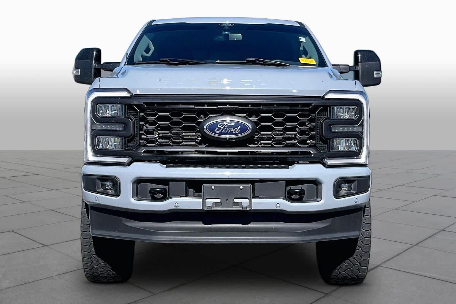 Certified 2024 Ford F250 Lariat w/ Lariat Ultimate Package AWD/4WD image 4