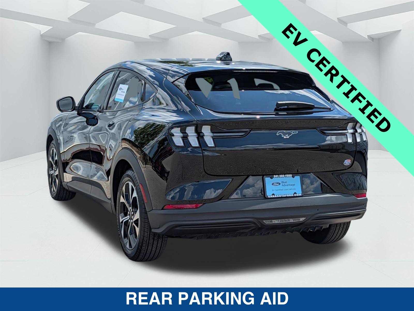 Certified 2025 Ford Mustang Mach-E Select RWD image 6