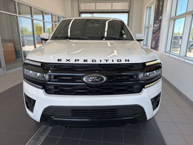 Certified 2022 Ford Expedition Max Limited AWD/4WD image 2