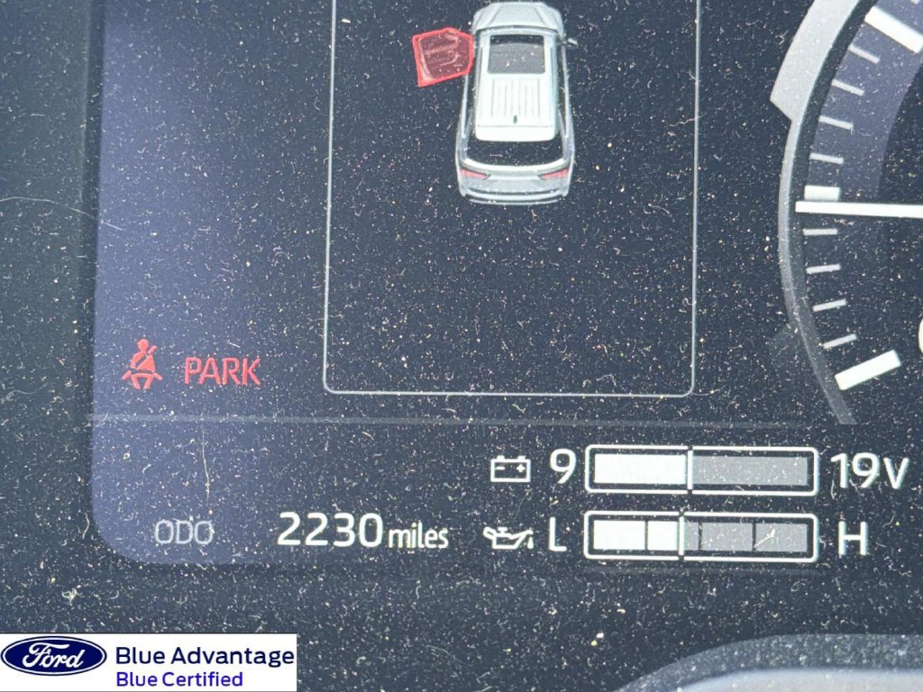 Used 2026 Toyota Sequoia Capstone AWD/4WD image 2