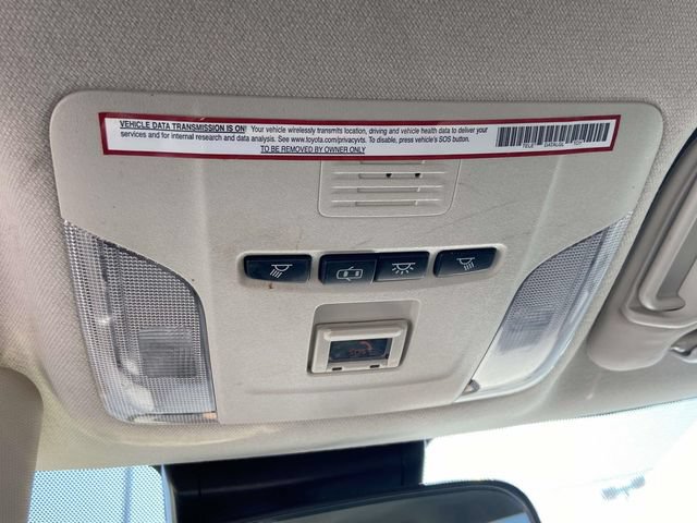 Used 2021 Toyota Corolla LE FWD image 24