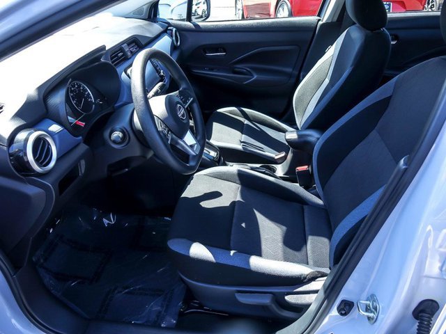 Used 2025 Nissan Versa SV FWD image 13