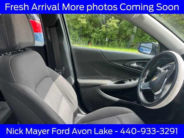 Used 2018 Chevrolet Malibu LT w/ Redline Edition FWD image 12