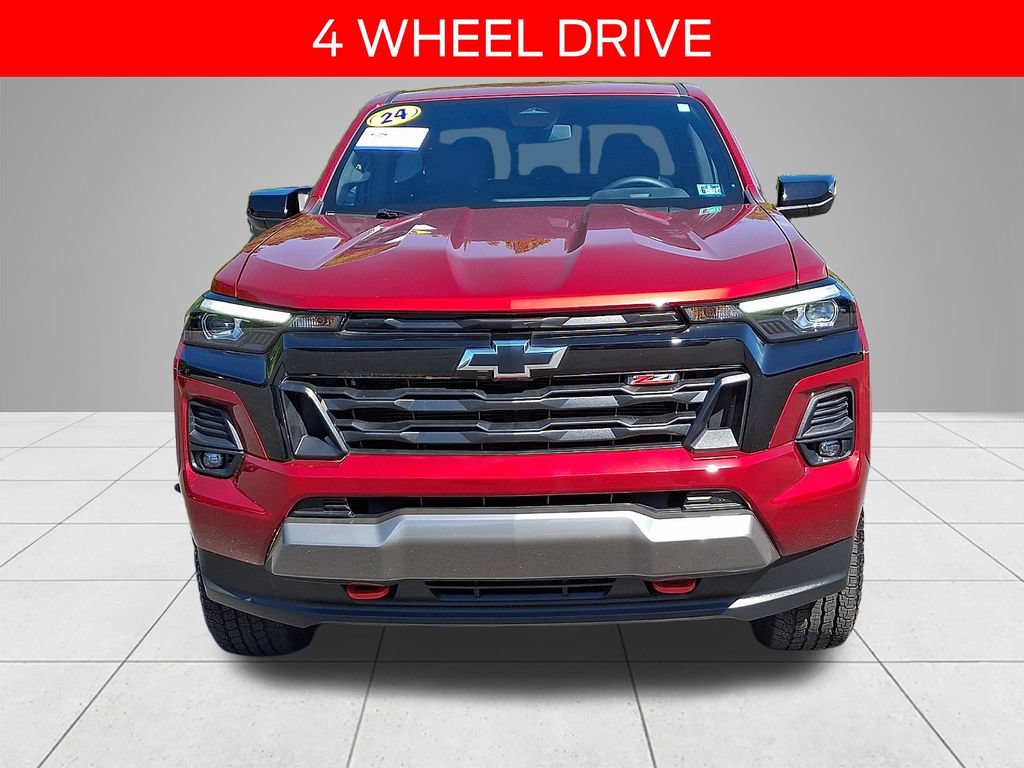 Used 2024 Chevrolet Colorado Z71 w/ Advanced Trailering Package AWD/4WD image 2