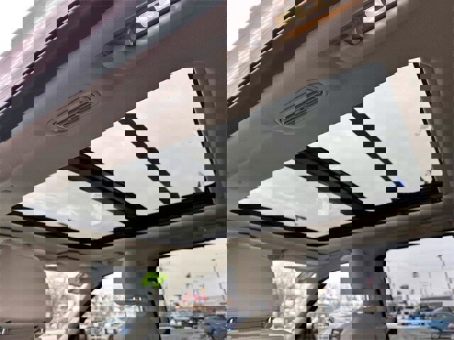 Certified 2019 Ford Expedition Platinum image 8