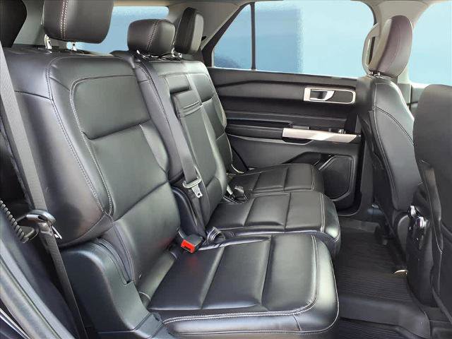 Certified 2022 Ford Explorer XLT w/ Equipment Group 202A image 12