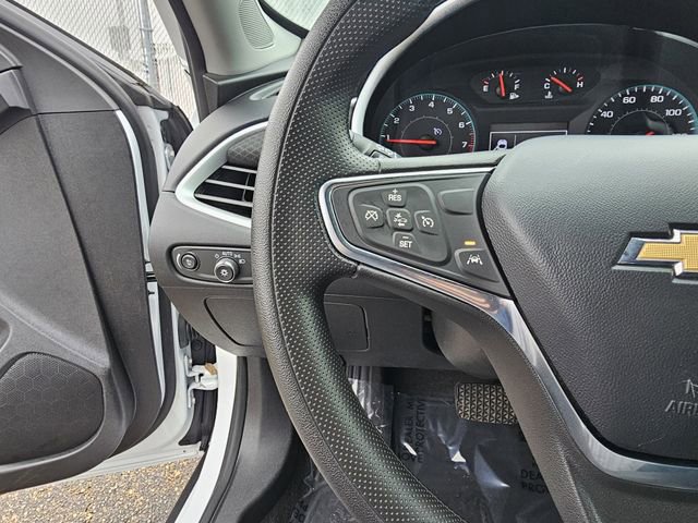 Used 2024 Chevrolet Malibu LT image 25