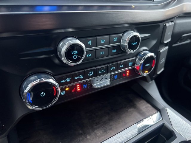 Certified 2023 Ford F250 Lariat w/ Tremor Off-Road Package image 17