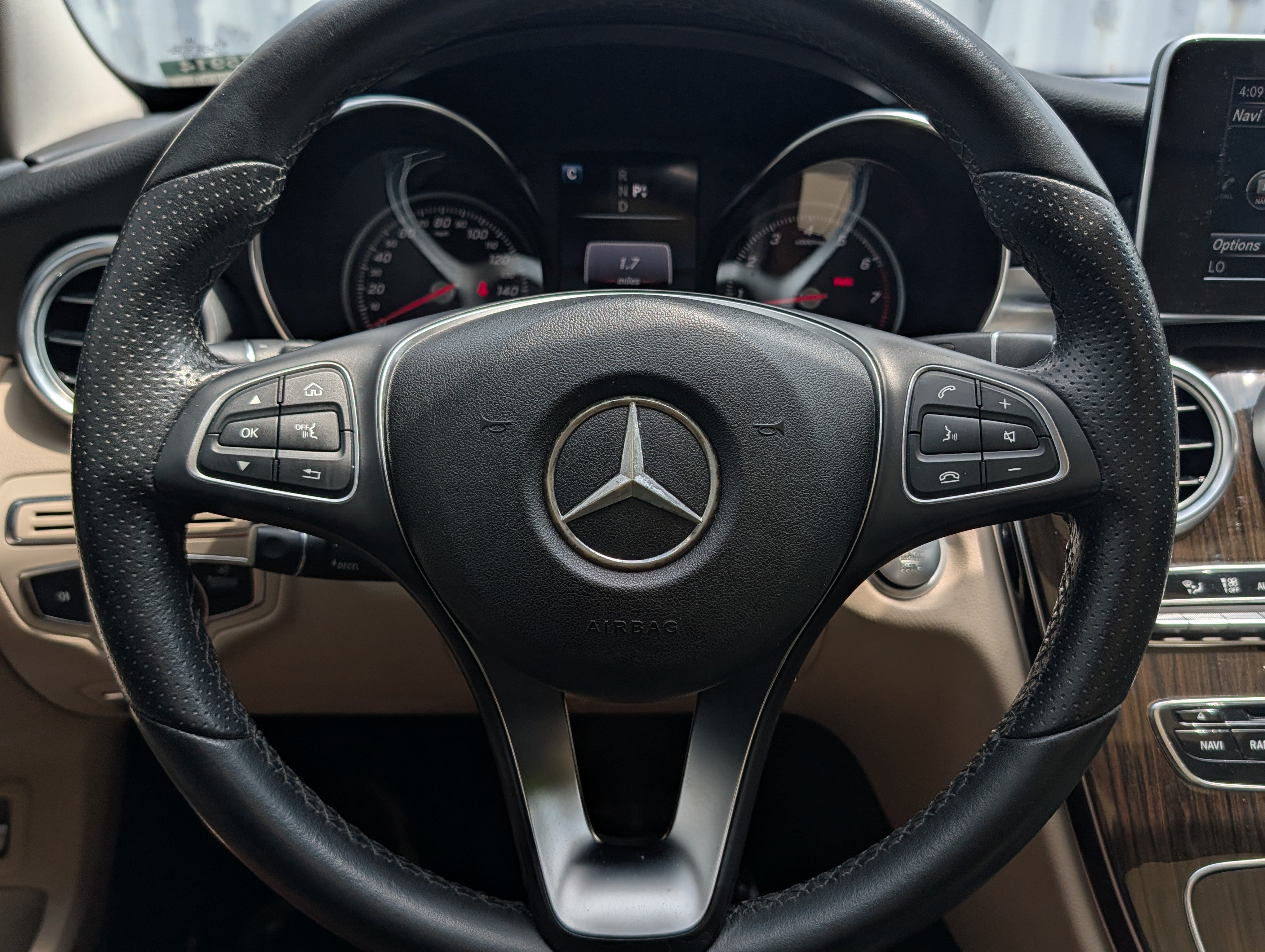 Used 2018 Mercedes-Benz C 300 Sedan image 27
