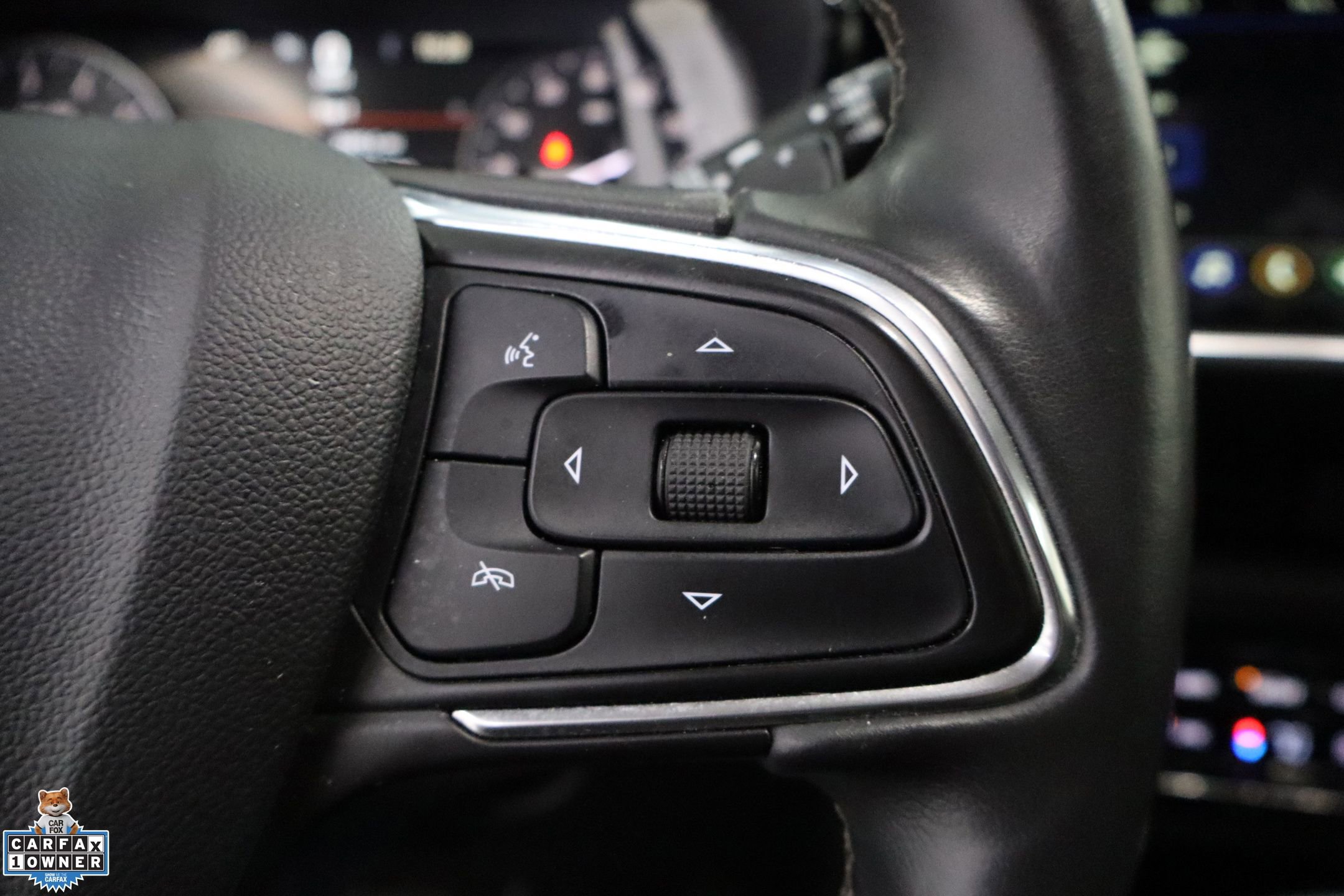 Used 2023 Buick Envision Essence image 17