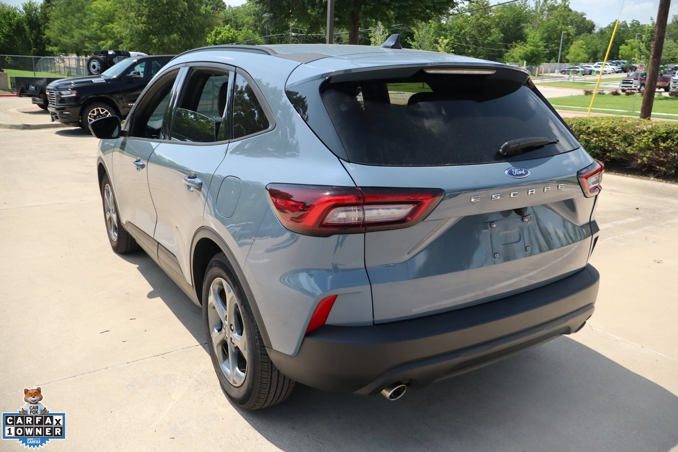Certified 2025 Ford Escape ST-Line FWD image 6