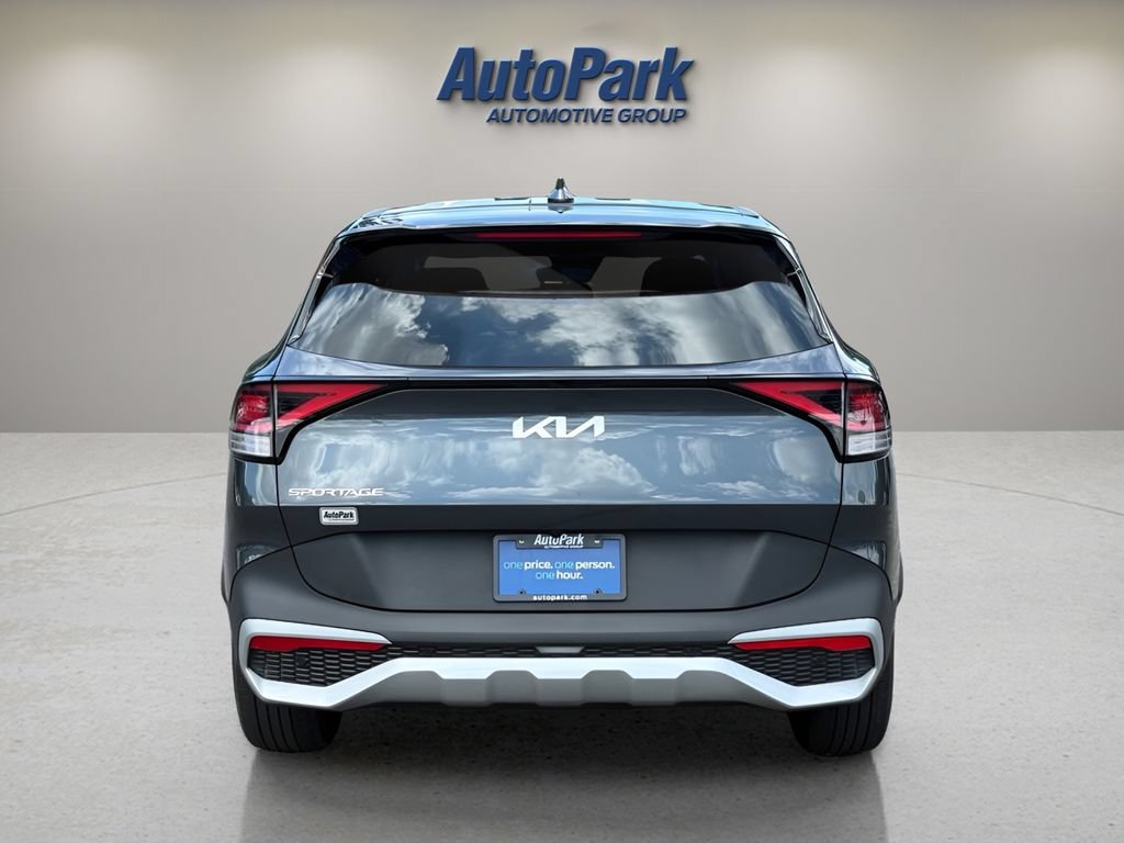 Used 2025 Kia Sportage EX FWD image 6