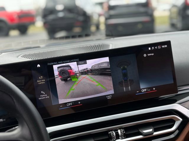 Used 2023 BMW i4 eDrive40 w/ Premium Package image 19