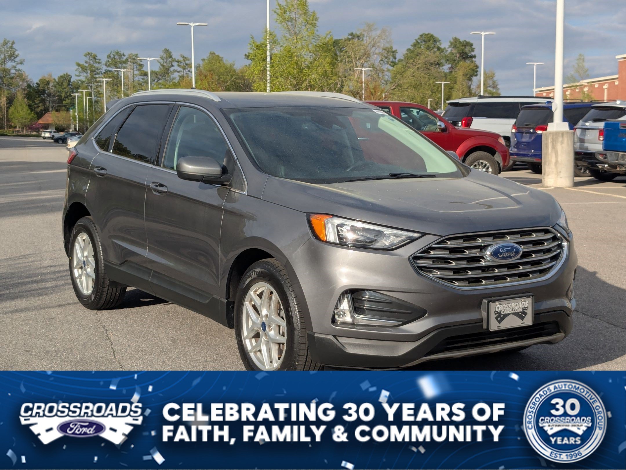 Certified 2022 Ford Edge SEL w/ Convenience Package AWD/4WD image 1