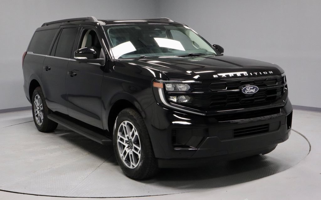 Certified 2026 Ford Expedition Max Active AWD/4WD image 1