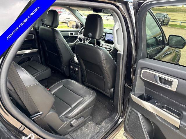Certified 2022 Ford Explorer XLT w/ Equipment Group 202A RWD image 14